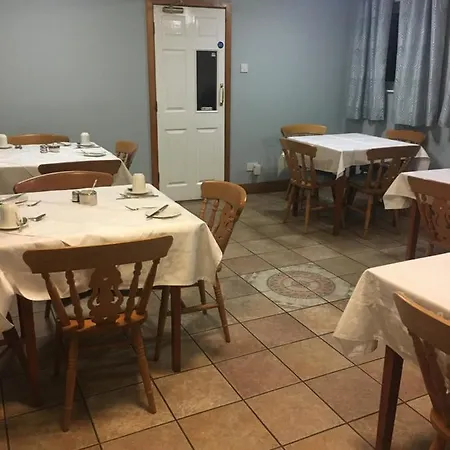 Church View Guest House 贝尔特比特